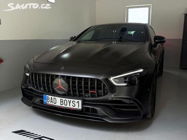 Mercedes AMG GT